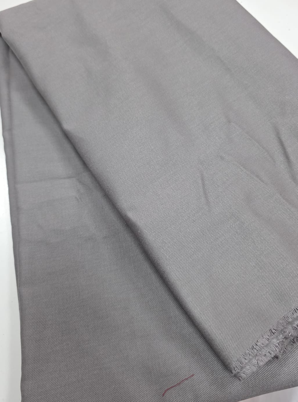 Sarja pesada 100% algodão cinza - Comprimento 2 m x Largura 1,45 m