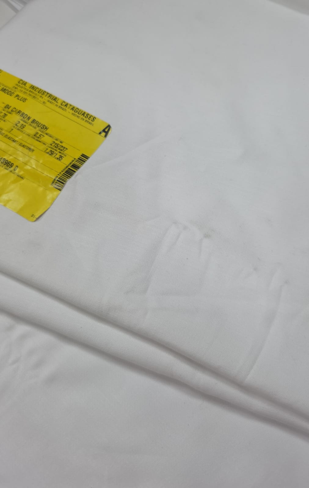 Sarja com elastano cataguases branca com sujeiras - Comprimento 2 m x Largura 1,35 m