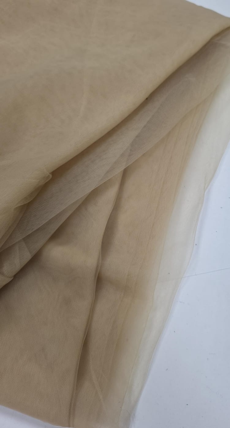 Tule ilusion liso  - Comprimento 5 m x Largura 1,40 m