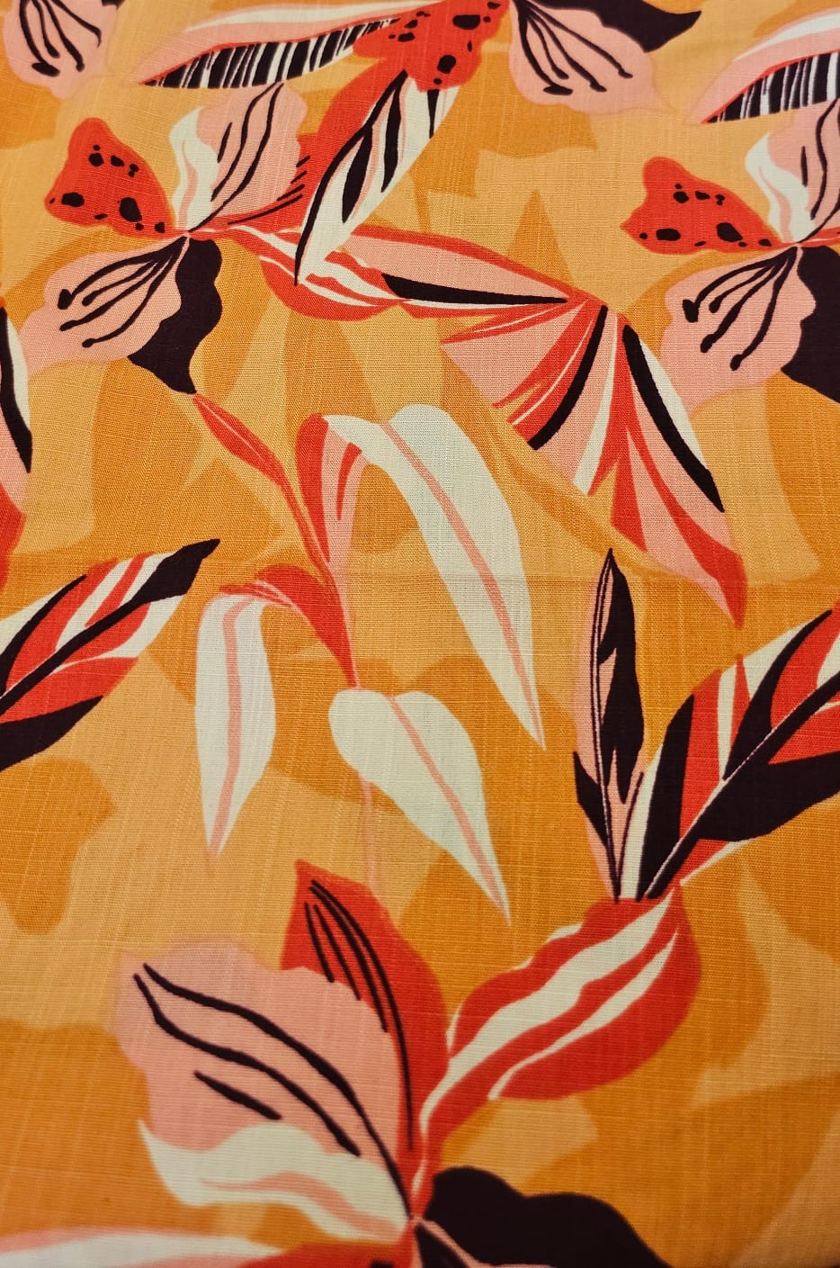 Viscolinho estampado tons de laranja - Largura 1,45 m x Comprimento 4 m 