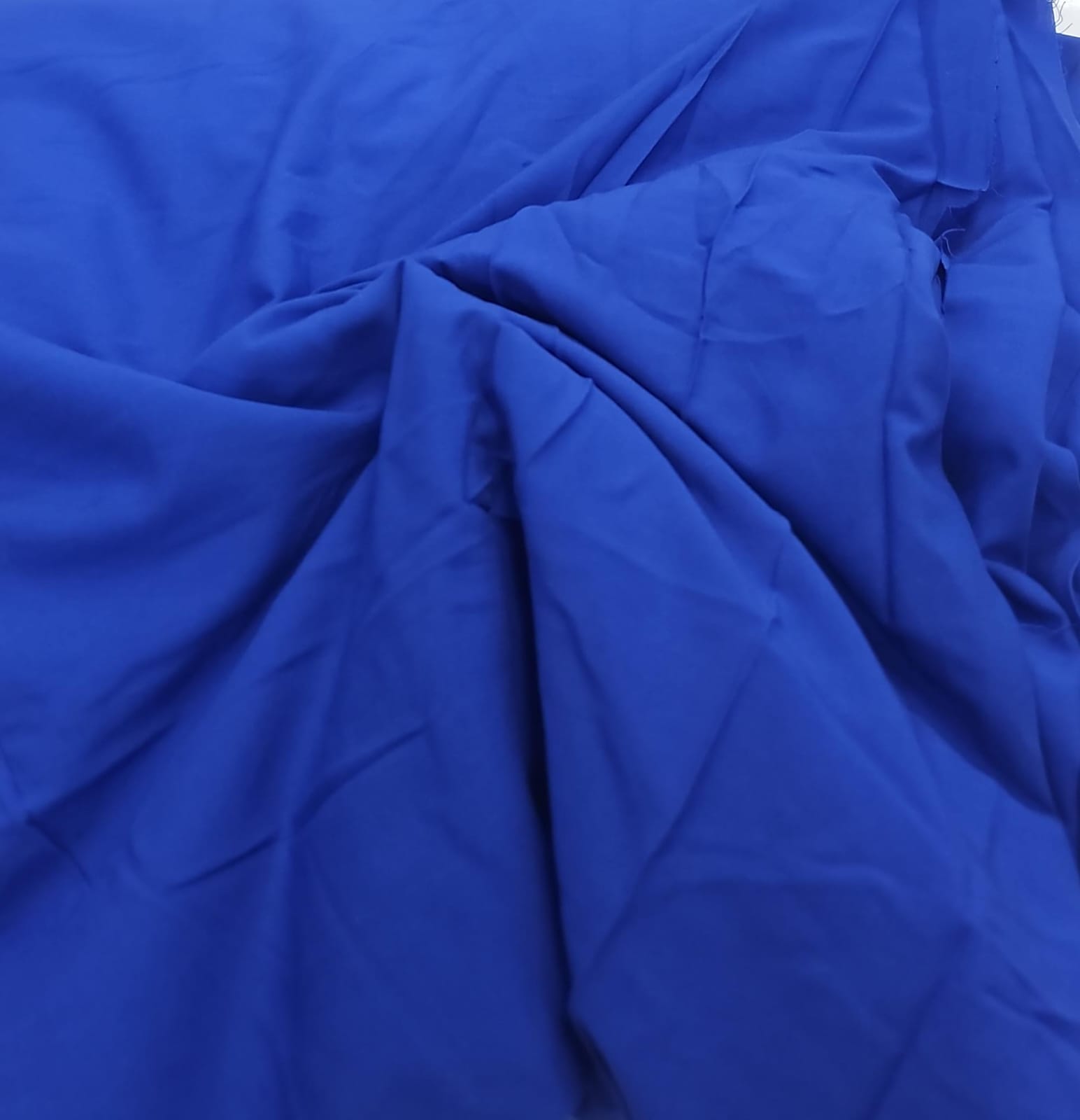 Viscose com elastano royal - Comprimento 4,50 m x Largura 1,47 m 
