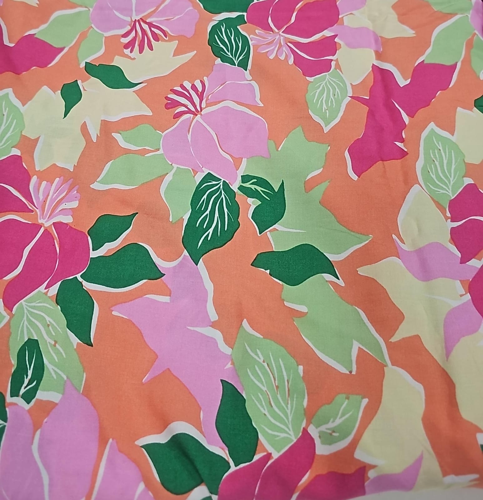 Viscose floral multcolor - Largura 1,45 m x Comprimento 3 m 