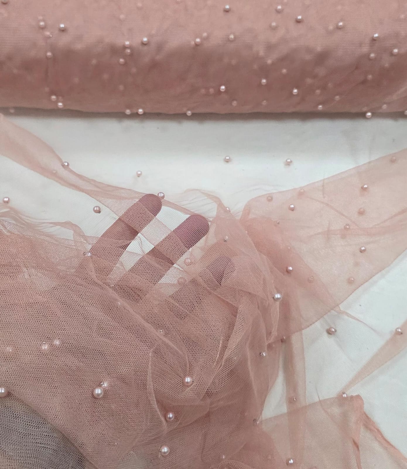 Tule com Pérolas Rosê