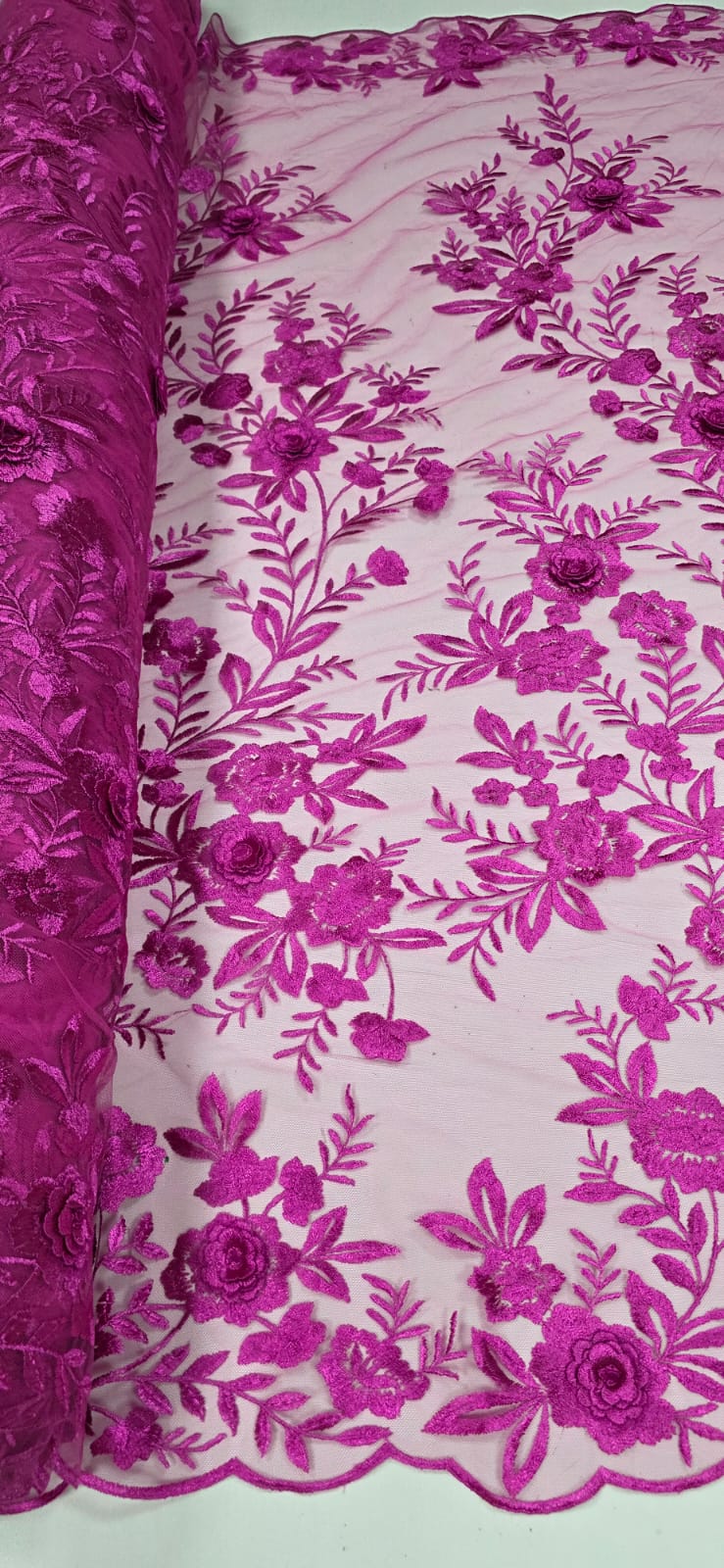Renda Bordada London 3D Fucsia Modelo 17