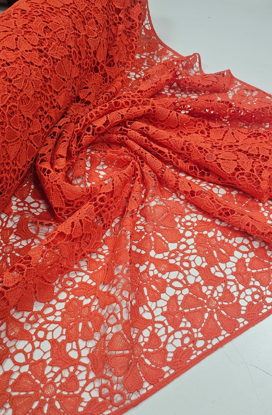 Renda Guipir Opaca Laranja Cenoura  Modelo 404