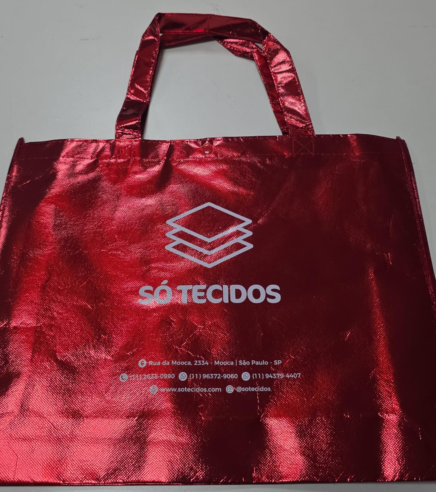 Sacola Metalizada Só Tecidos Vermelha