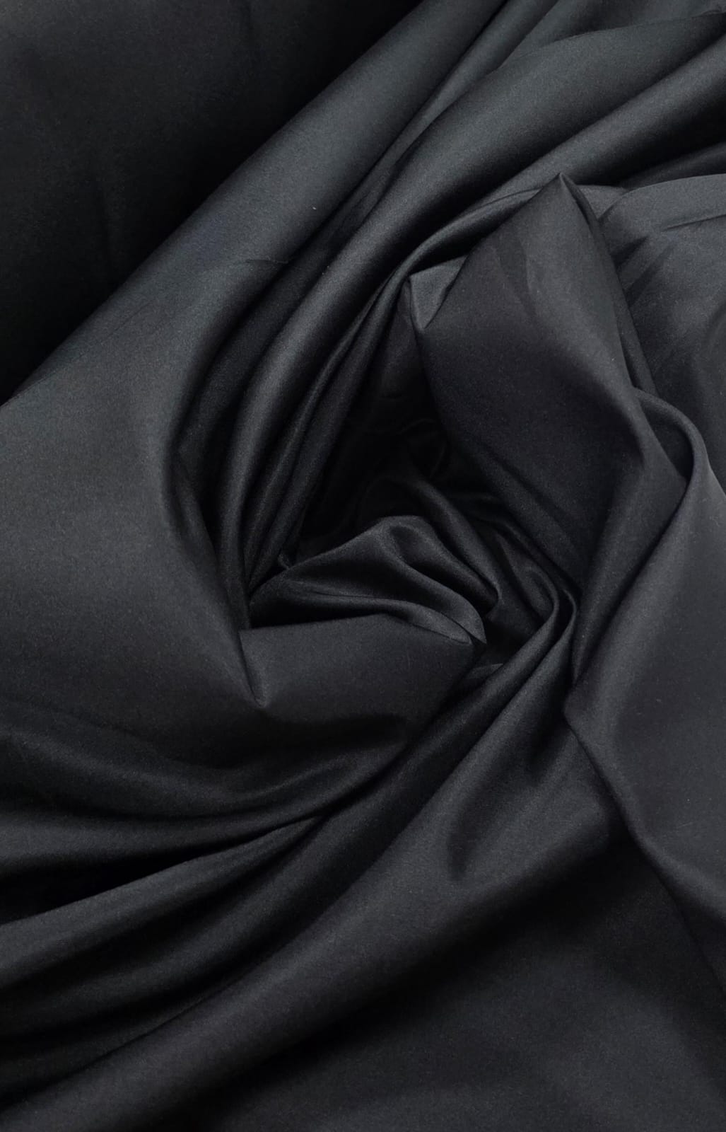 Sarja Peletizada Acetinada de New Camberra Preto