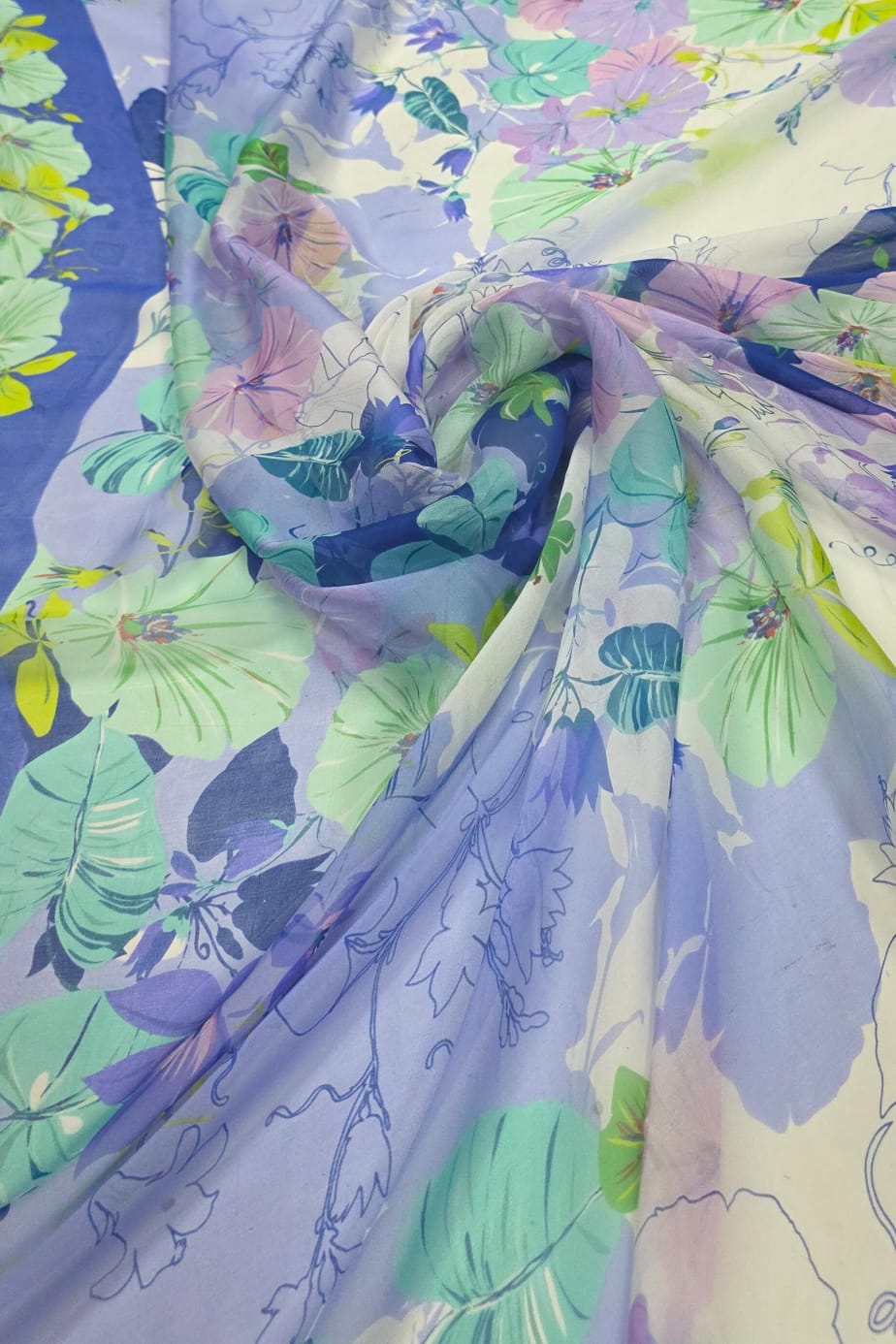 Chiffon de Seda Pura Estampado Floral Tons de Lilás e Branco 12