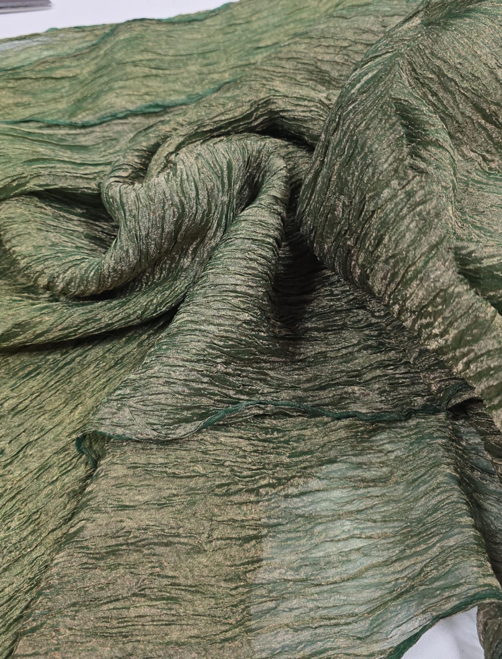 Seda pura Indiana - Comprimento 3,50 m x Largura 0,70 cm