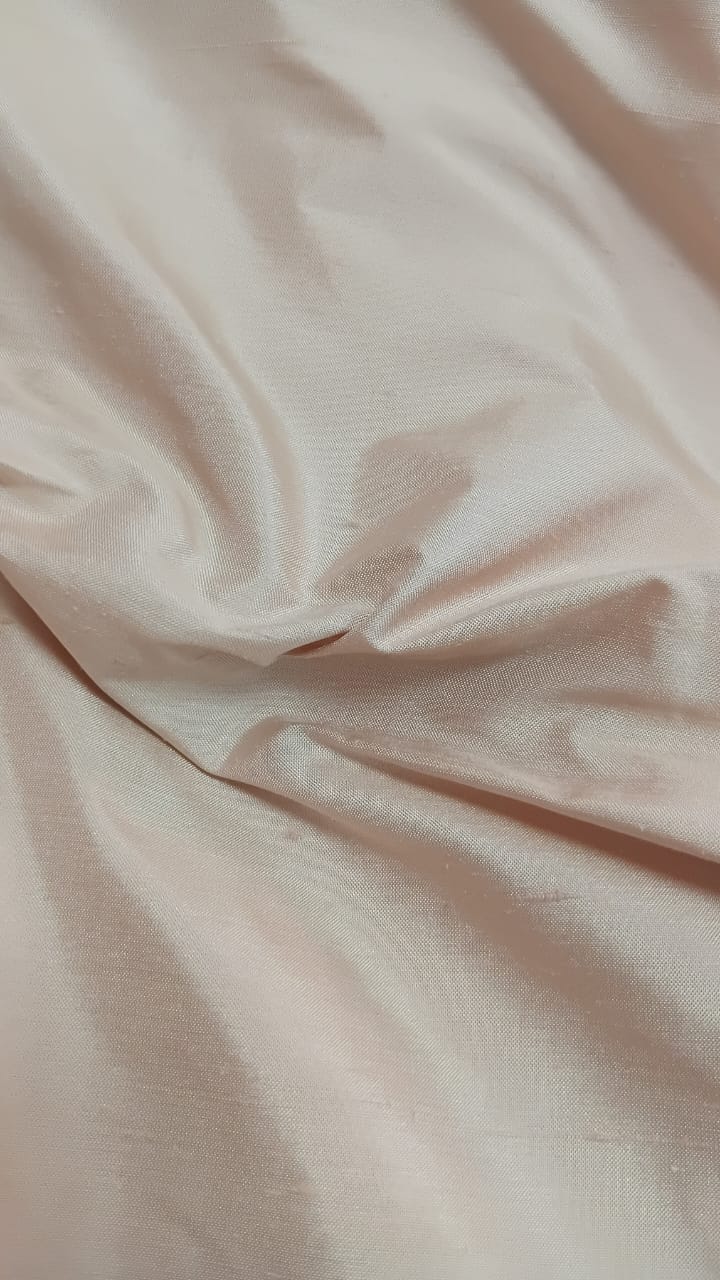 Shantung seda pura salmão - Comprimento 3,80 m x Largura 1,35 m 