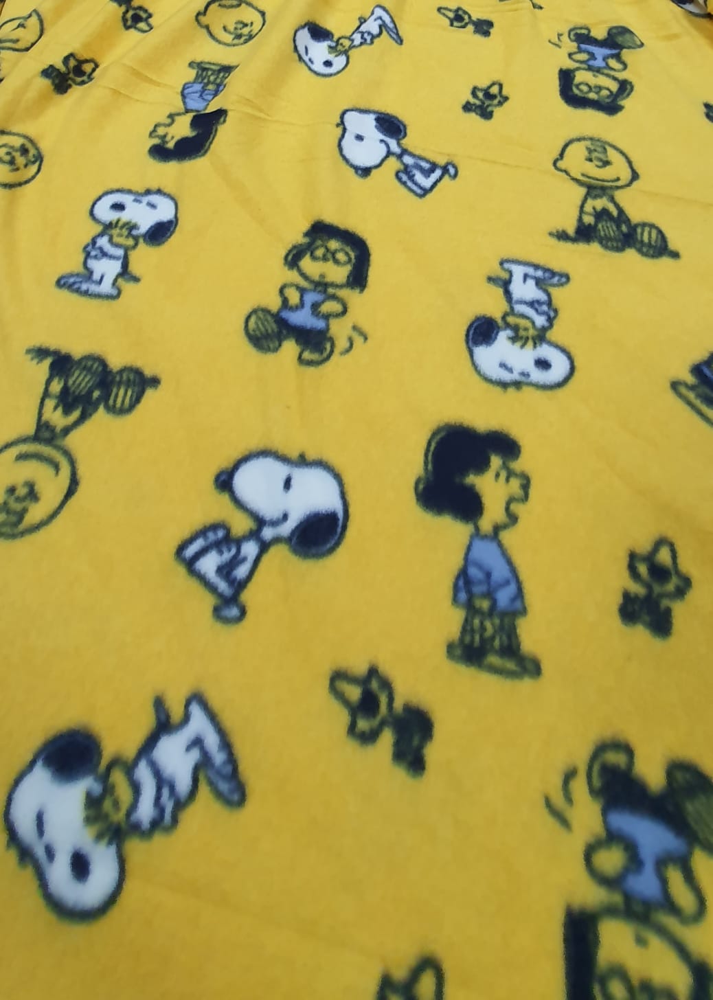 Soft Estampado Snoopy Fundo Amarelo