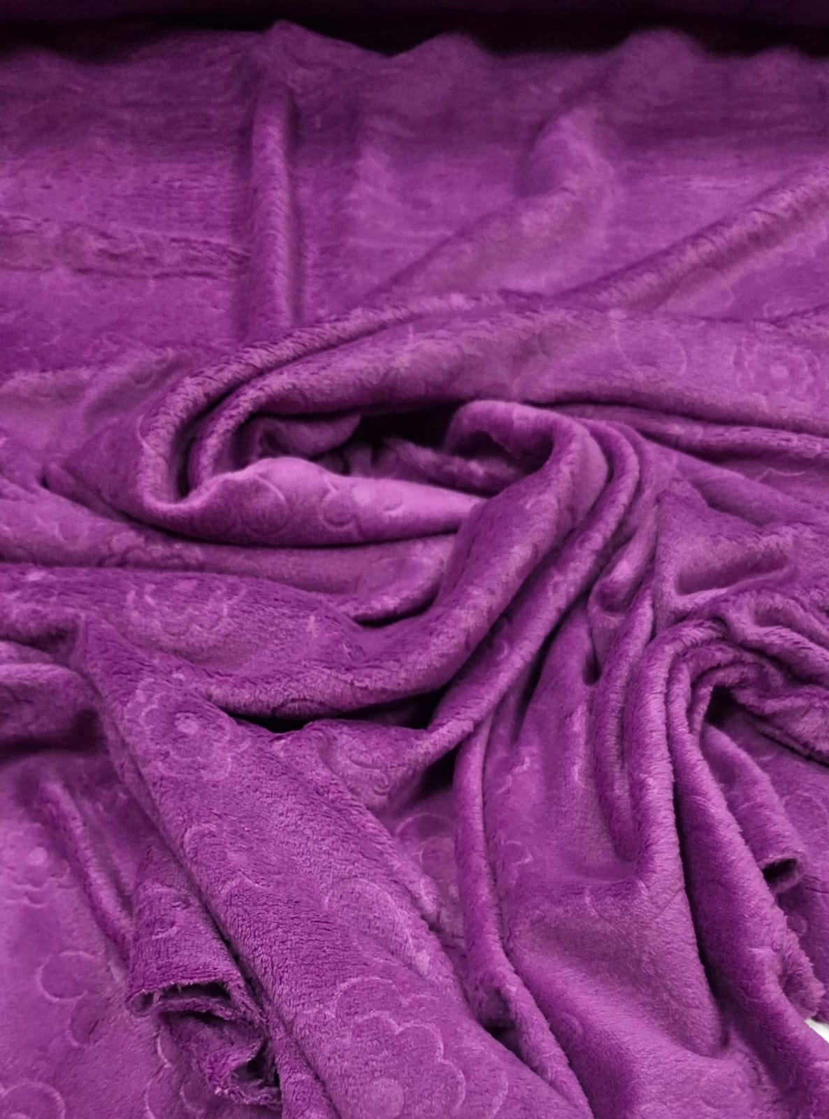 Ultra Soft Alto Relevo Flores e Borboletas Fucsia