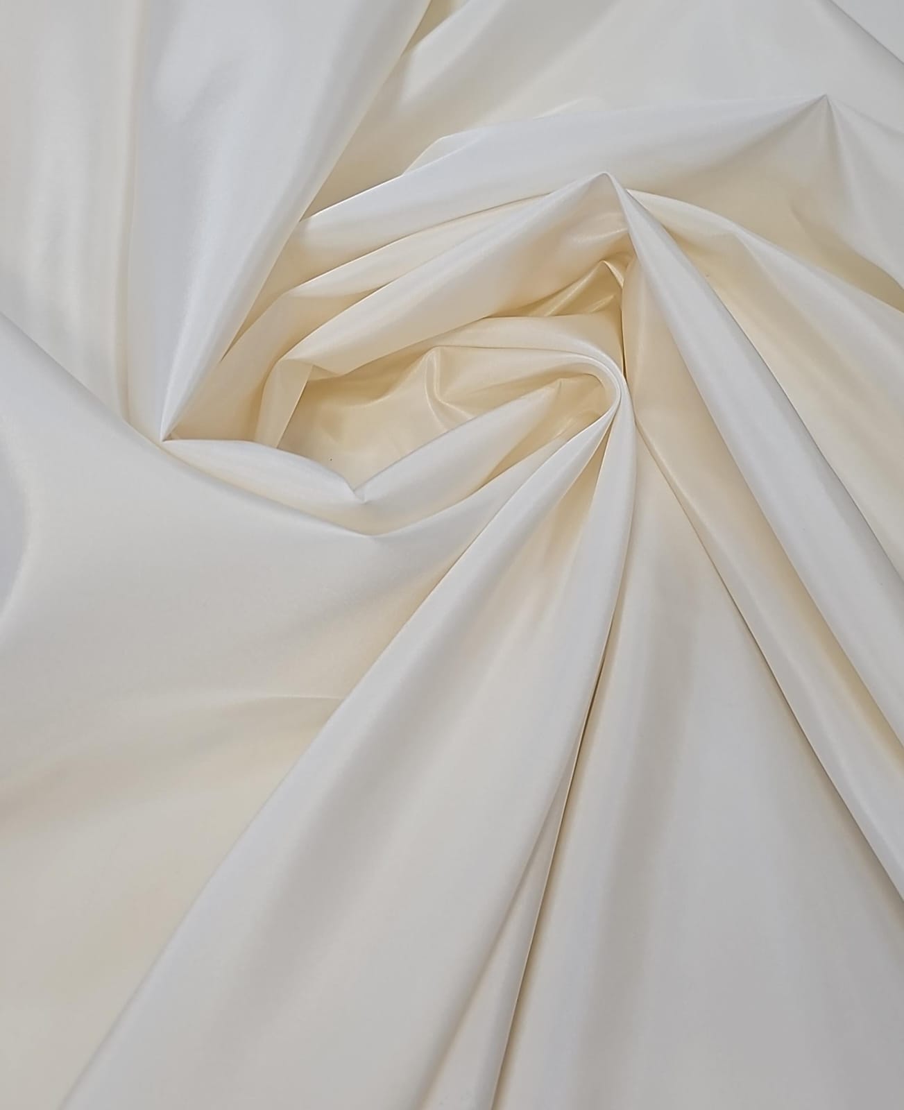 Tafetá Indiano Noivas Toque de Seda Off White