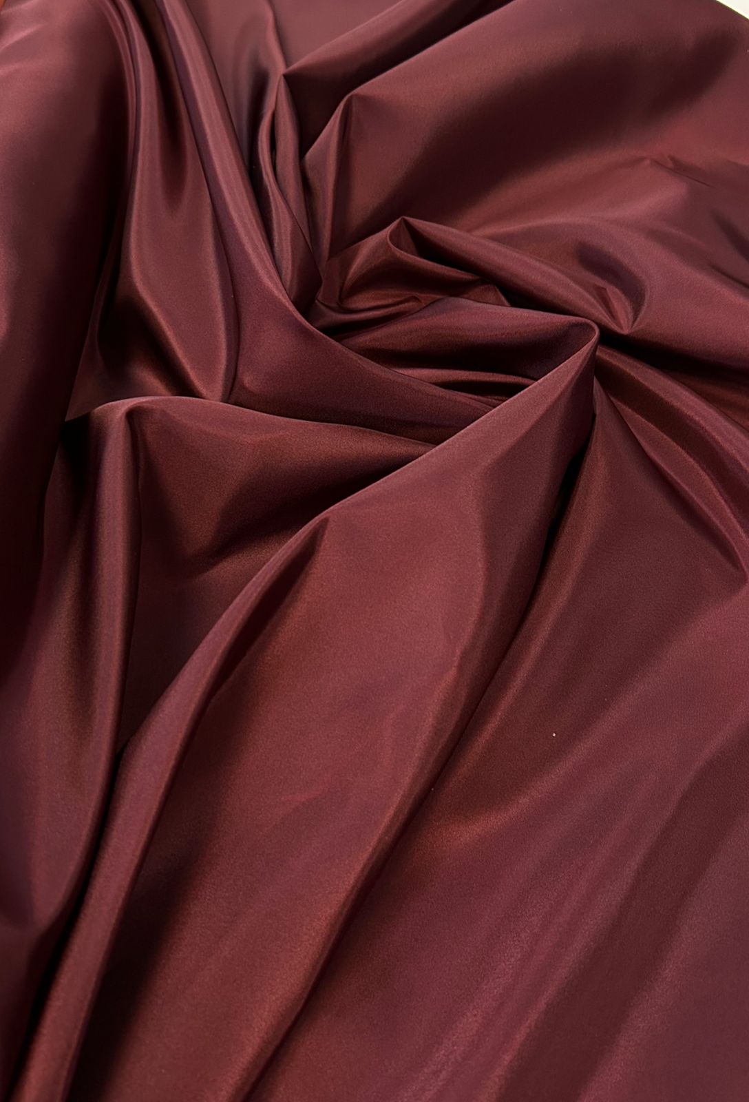 Tafetá Indiano Toque de Seda Marsala