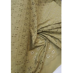 Layse Bordada Verde Oliva Claro Modelo CO991 - Largura 1,40 m x Comprimento 0,80 cm