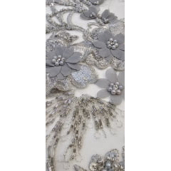 Tule Bordado com Pedrarias Premium 3D Prata Modelo 2301 - Largura 1,35 m x Comprimento 1,35 m 