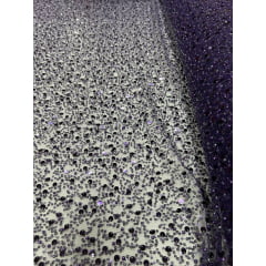 Tule Bordado com Paetês e Pedrarias Roxo Uva - Largura 1,30 m x Comprimento 2 m 