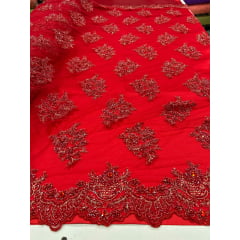 Tule Bordado Coreano Com Pedrarias Vermelho Cereja e Fio Metálico Dourado  - Largura 1,35 x Comprimento 0,70 cm