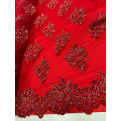 Tule Bordado Coreano Com Pedrarias Vermelho Cereja e Fio Metálico Dourado  - Largura 1,35 x Comprimento 0,70 cm