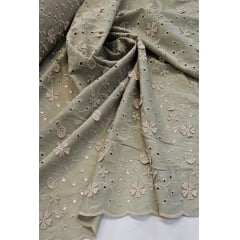 Layse Bordada Barrada Premium 3D Bicolor Floral Verde Oliva - Largura 1,40 m x Comprimento 1,50 m 