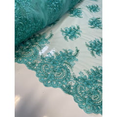 Tule Bordado Europa Flores Verde Tiffany Com Fio Metálico Modelo 35 - Largura 1,30 m x Comprimento 2,50 m 