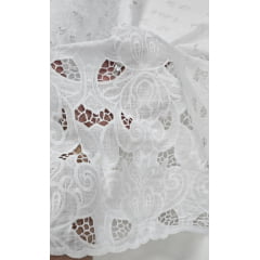 Layse Richelieu Bordada Branco  Modelo N09  - Largura 1,25 m x Comprimento 1,25 m 