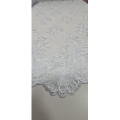 Tule Bordado com Bico Branco 13 - Largura 1,35 m x Comprimento 1,65 m 