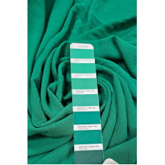 Crepe Air Flow Duna Liso Verde Bandeira Claro COM AMASSADO E SUJEIRA - largura  1,50 m x Comprimento 1,90 m 