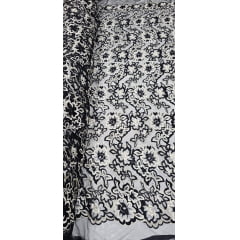 Renda Bordada Cayene Preto com Fio Metálico Dourado - Largura 1,35 m x Comprimento 0,55 cm