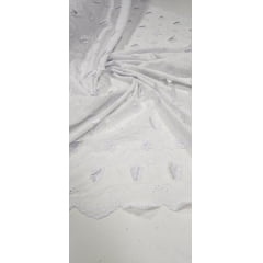 Layse Bordada Premium Borboletas em 3D Branca - Comprimento 1 m x Largura 1,30 m 