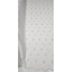 Layse Bordada Premium Borboletas em 3D Branca - Comprimento 1 m x Largura 1,30 m 