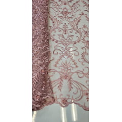 Tule Bordado com Pedrarias em Arabescos Rosê 599D - Comprimento 1,50 m x Largura 1,35 m 