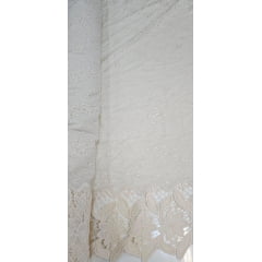 Layse Bordada Barrada em Guipir Creme Modelo I25   - Comprimento 2,50 m x Largura 1,30 m 