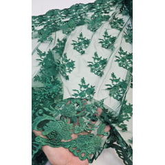Tule Bordado com Bico Verde Folha 13  - Comprimento 0,90 cm x Largura 1,35 m