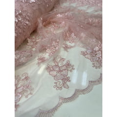 Tule Bordado Europa com Soutache  Rosa Bebê Com Bico Apenas de 1 Lado - Comprimento 4 m x Largura 1,40 m