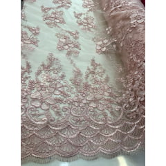 Tule Bordado Europa com Soutache  Rosa Bebê Com Bico Apenas de 1 Lado - Comprimento 4 m x Largura 1,40 m