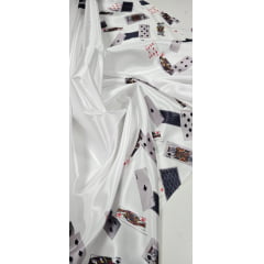 Cetim Estampado Digital Baralhos Barrado Fundo Branco COM FALHA E CORTE TORTO - Comprimento 0,95 cm x Largura 1,47 m