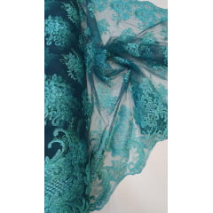 Tule Bordado Europa Bicolor com Fio Metálico Verde Desenho 34 - Comprimento  1 m x Largura 1,30m 