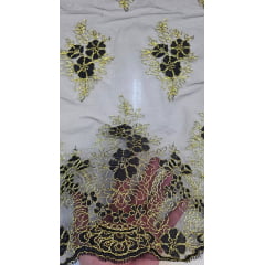 Tule Bordado Europa Preto com Fio Metálico Dourado MCT Modelo 02 FURADO - Comprimento 3 m  x Largura 1,30 m 