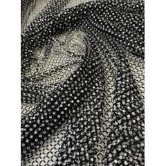 Tela Arrastão Preto com Pedrarias Prata - Comprimento 0,90 cm x Largura 1,30 m 