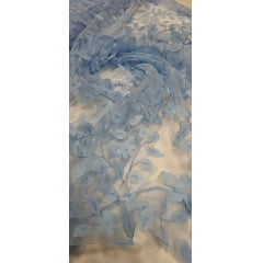 Tule Bordado Floral com Borboletas Azul Serenity COM FALHA  - Comprimento 1,65 m x Largura 1,35