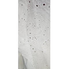 Layse Bordada Premium Off White V22214 - Comprimento 0,95 cm x Largura 1,40 m