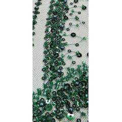 Tule Bordado com Pedrarias Premium Verde Floresta 16296A - Comprimento 0,50 cm x Largura 1,30 m