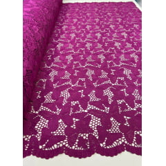 Renda Guipir Fúcsia Borboletas - Comprimento 1 m x Largura 1,35 m Renda Guipir Fúcsia Borboletas - Comprimento 1 m x Largura 1,35 m