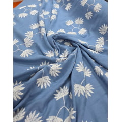 Crepe de Algodão Milano Bordado Bicolor Azul e Branco - Comprimento 1,70 m x Largura 1,45 m