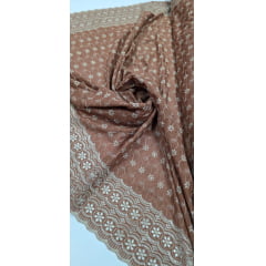 Layse Bordada Bicolor Surat Marrom com Kaki - Comprimento 1,30 m x Largura 1,35 m