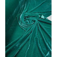 Veludo Spandex c/ Lycra Verde Bandeira Claro - Comprimento 0,70 cm x Largura 1,50 m Veludo Spandex c/ Lycra Verde Bandeira Claro - Comprimento 0,70 cm x Largura 1,50 m