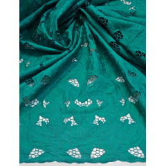 Layse Richelieu Bordada Verde Modelo N09 - Comprimento 2 m x Largura 1,25 m Layse Richelieu Bordada Verde Modelo N09 - Comprimento 2 m x Largura 1,25 m