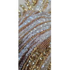 Tule Bordado com Pedrarias Premium Dourado com Branco  HT70575 COM FURO - Comprimento 0,90 cm x Largura 1,30 m