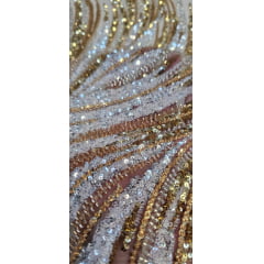 Tule Bordado com Pedrarias Premium Dourado com Branco  HT70575 COM FURO - Comprimento 0,90 cm x Largura 1,30 m